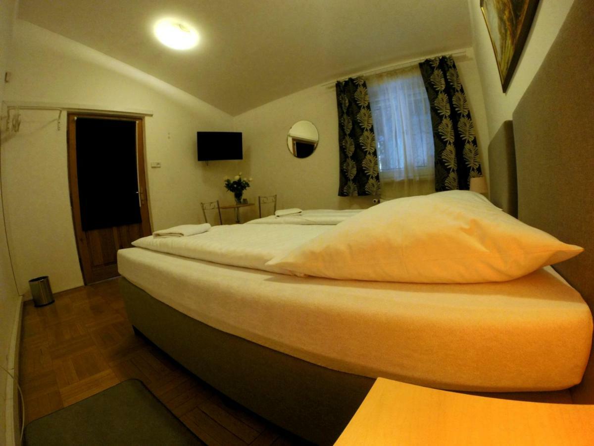 Hostel Red Sails Krakau